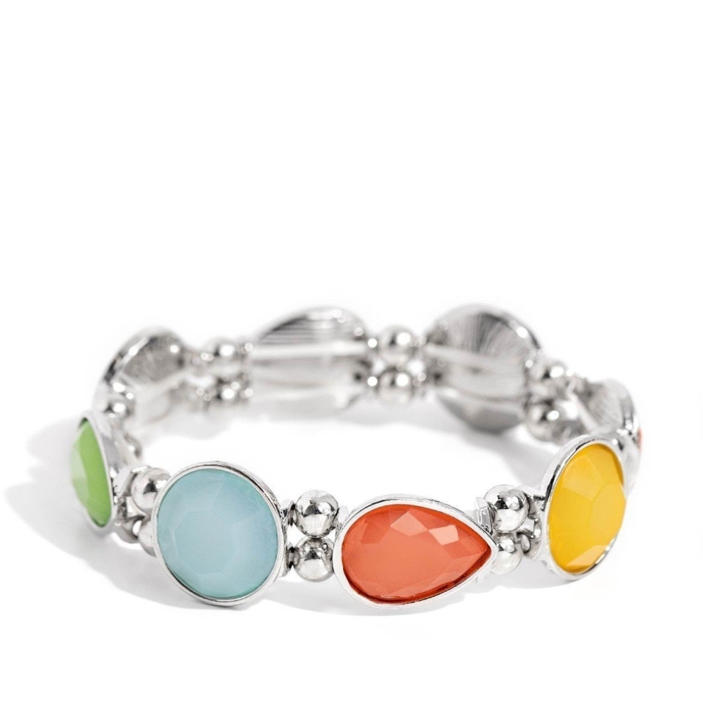 Paparazzi Green and Blue Bracelet with Elegant Design